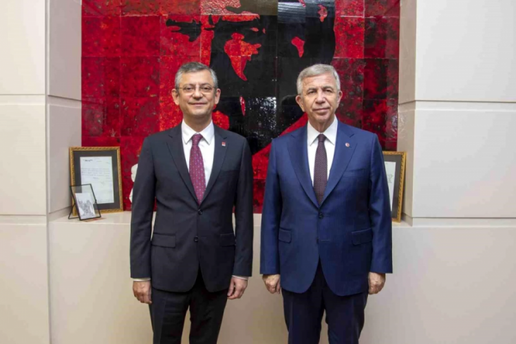 CHP Genel Başkanı &Ouml;zg&uuml;r &Ouml;zel, Mansur Yavaş'ı kabul etti