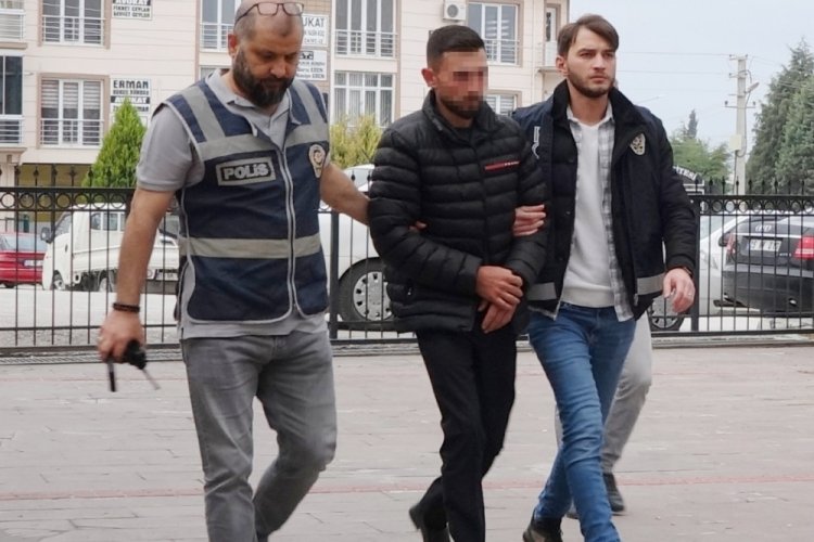 Burdur'da ateş ederken, arkadaşını yaralayan damat adliyede