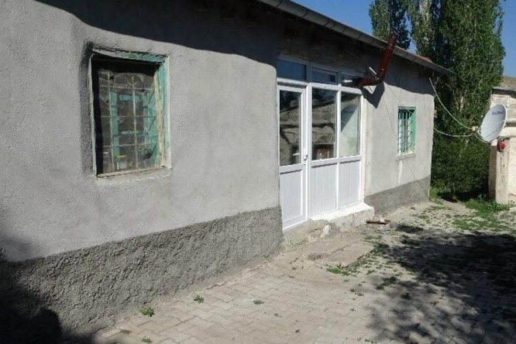 Kayseri'de ağladığı i&ccedil;in bebeğin &ouml;ld&uuml;ren sanığın akıl sağlığı olmadığı ortaya &ccedil;ıktı