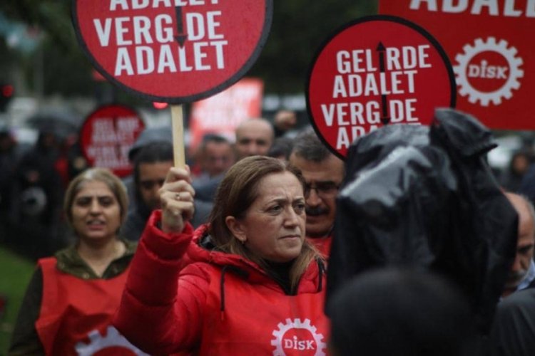 Disk İstanbul'dan Ankara'ya y&uuml;r&uuml;yor