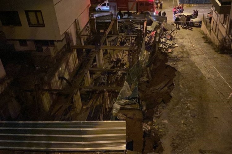 Kocaeli'de istinat duvarı ve yol &ccedil;&ouml;kt&uuml;! Aynı mahallede ikinci kez