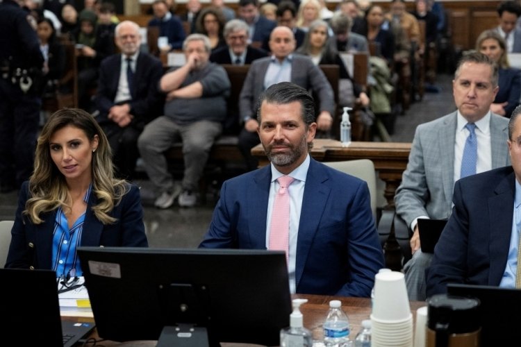 Donald Trump'ın oğlu hakim karşısına &ccedil;ıktı