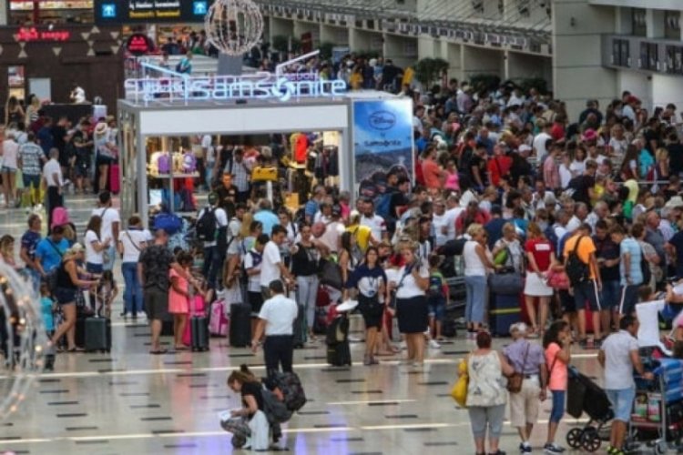 T&uuml;rkiye, d&uuml;nyada en &ccedil;ok turistin geldiği beşinci &uuml;lke oldu