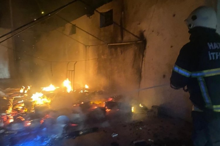 Hatay'da &ccedil;adır yandı