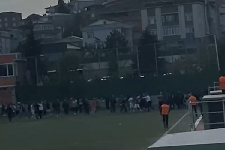Ma&ccedil;ta silahlı saldırı! 5 futbolcu yaralandı