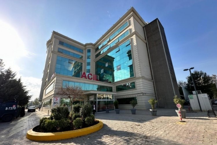 Diyarbakır'da evinde yaralı bulunan 3 &ccedil;ocuk annesi hayatını kaybetti