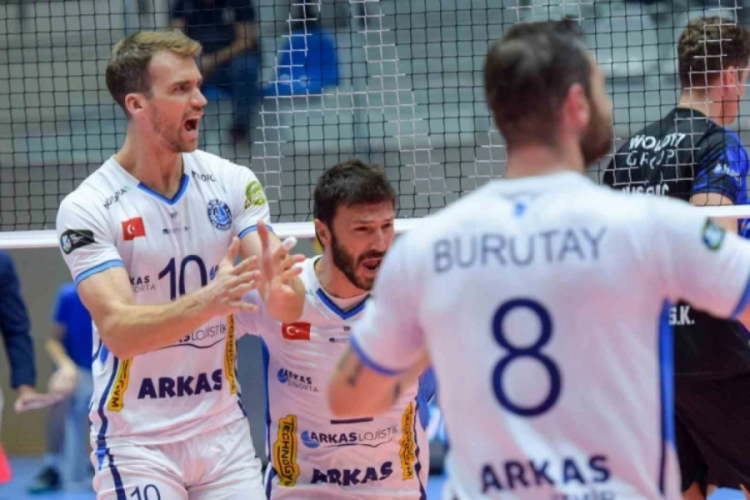 Arkas Spor, Hatay deplasmanında