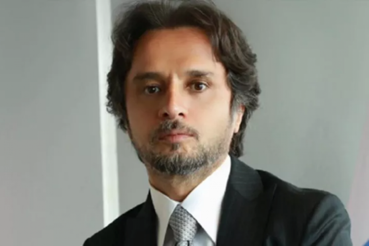 Davut Menteş kimdir?