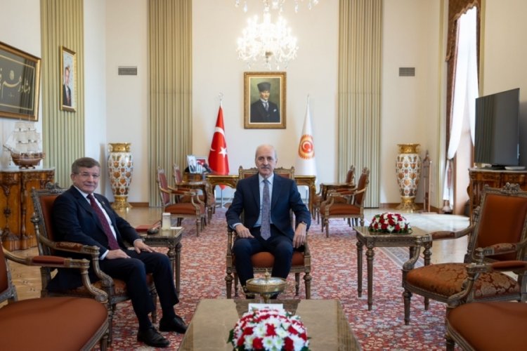 TBMM Başkanı Kurtulmuş, Davutoğlu'nu kabul etti