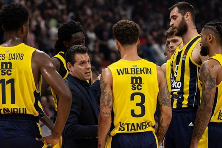 Fenerbah&ccedil;e Beko, Kızılyıldız'a karşı mağlup oldu