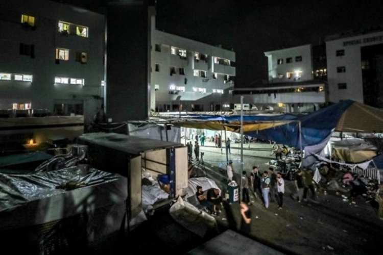 İsrail ordusu, Gazze'deki Şifa Hastanesi'ne operasyon başlattı