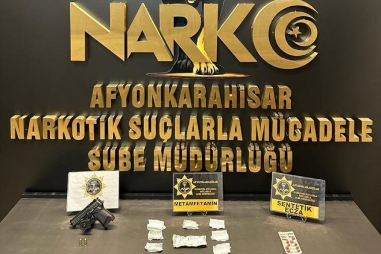 Afyonkarahisar'da uyuşturucu satıcılarına y&ouml;nelik operasyon! 3 g&ouml;zaltı
