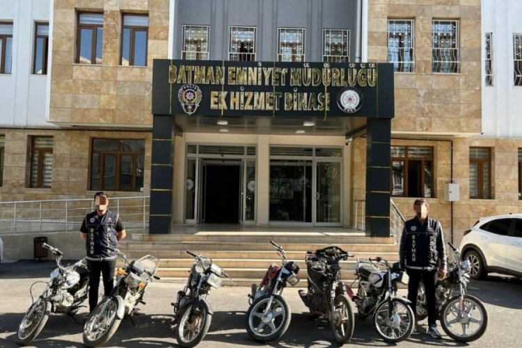 Batman'da farklı su&ccedil;lardan g&ouml;zaltına alınan 73 ş&uuml;pheli tutuklandı
