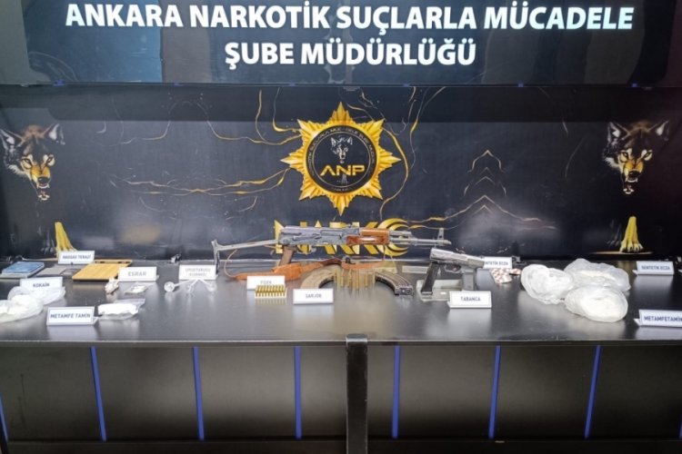 Ankara'da uyuşturucu operasyonunda 3 g&ouml;zaltı