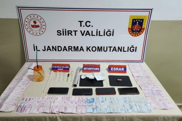 Siirt'te uyuşturucu madde imal ve ticareti yapan 2 kişi tutuklandı
