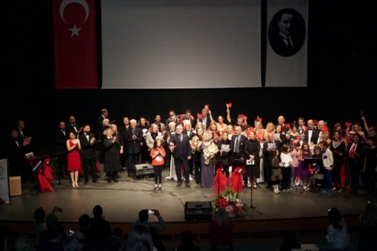 Bursa Barosu'ndan 100. Yılında Tangolarla Cumhuriyet Konseri