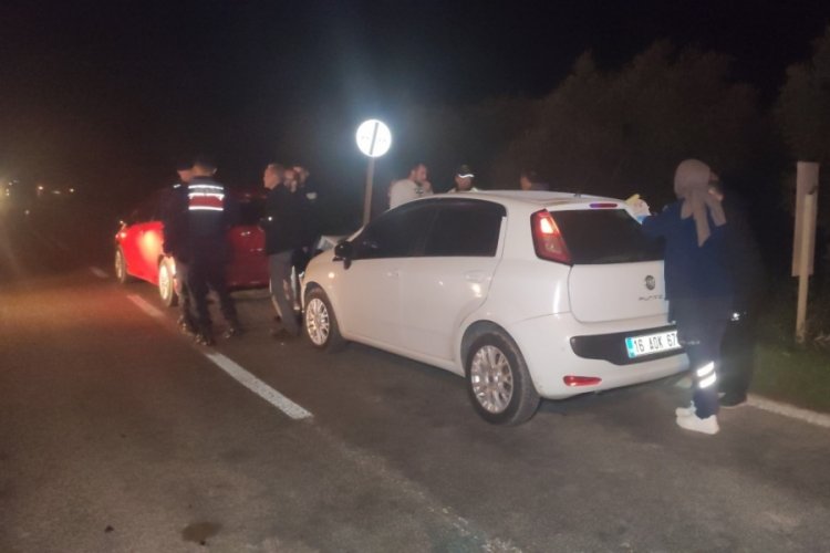 Bursa'da zincirleme kaza! 3 kişi yaralandı