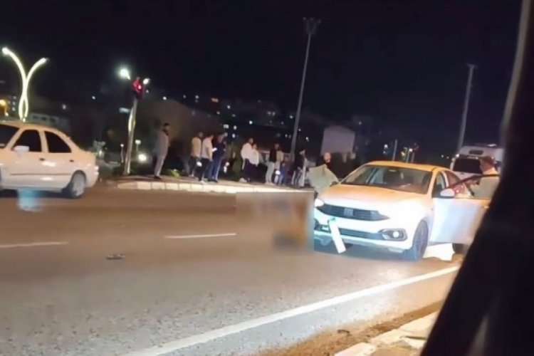 İzmir'de yolun karşısına ge&ccedil;mek isterken hayatını kaybetti