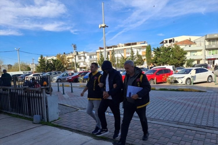 Balıkesir'den &ccedil;aldığı servis aracını Bursa'da bırakıp ka&ccedil;an ş&uuml;pheli yakalandı