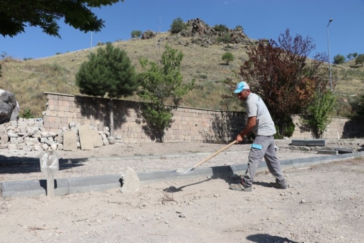 Kayseri'de yeni doğan bebeğini &ccedil;&ouml;p konteynerine atmıştı! Dava a&ccedil;ıldı