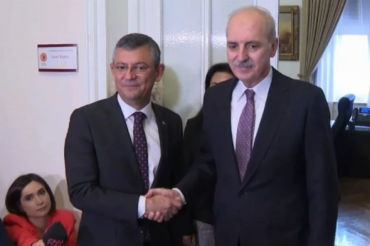 Numan Kurtulmuş, CHP lideri &Ouml;zg&uuml;r &Ouml;zel'i ziyaret etti