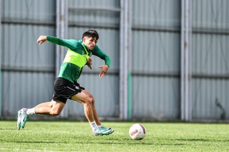 Bursaspor'da Zonguldak K&ouml;m&uuml;rspor ma&ccedil;ı hazırlıkları s&uuml;r&uuml;yor