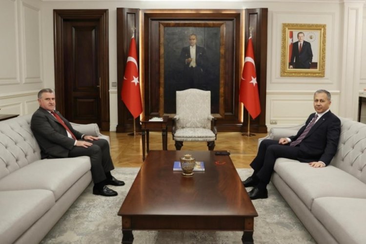 Gen&ccedil;lik ve Spor Bakanı'ndan İ&ccedil;işleri Bakanı Ali Yerlikaya'ya ziyaret