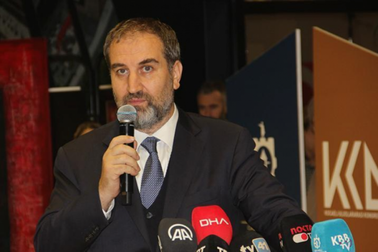 AK Partili Mustafa Şen: Şehirler k&uuml;lt&uuml;r, sanat, edebiyat tesislerinin olduğu şehirler olmak zorunda