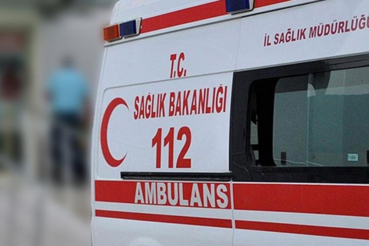 Adana'da seyir halindeyken kalp krizi ge&ccedil;irip kaza yapan s&uuml;r&uuml;c&uuml; &ouml;ld&uuml;