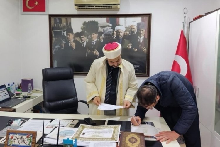 Bursa'da İtalyan vatandaşı Salvatore, M&uuml;sl&uuml;man oldu