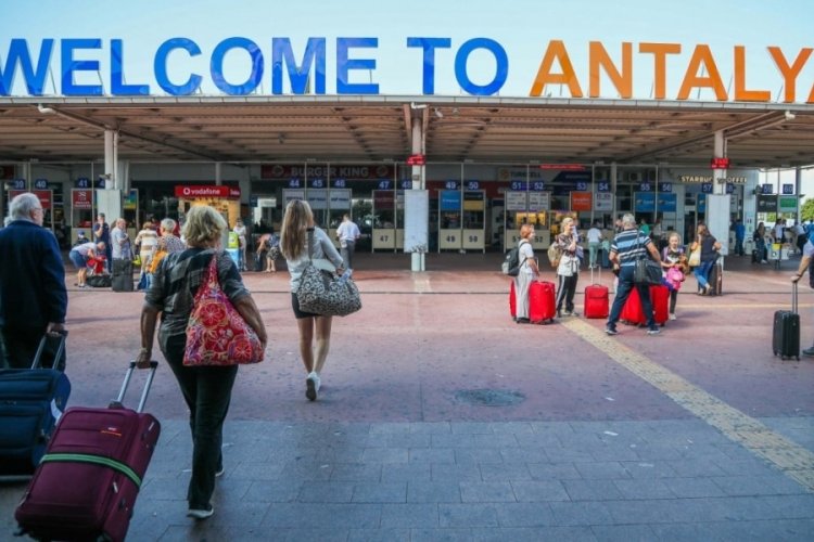 Antalya'ya en &ccedil;ok turist g&ouml;nderen &uuml;lkeler belli oldu