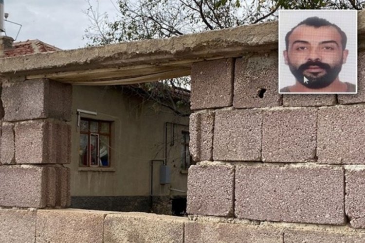 Barışma teklifini reddetti diye eşini &ouml;ld&uuml;rd&uuml;
