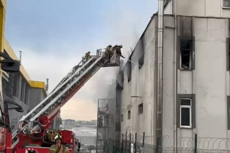 İstanbul'da ikinci fabrika yangını