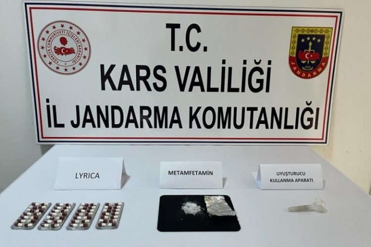 Kars'ta jandarmadan uyuşturucu tacirlerine operasyon