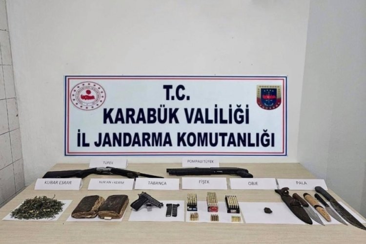 Karab&uuml;k'te uyuşturucu, tarihi eser ve silahla yakalandı
