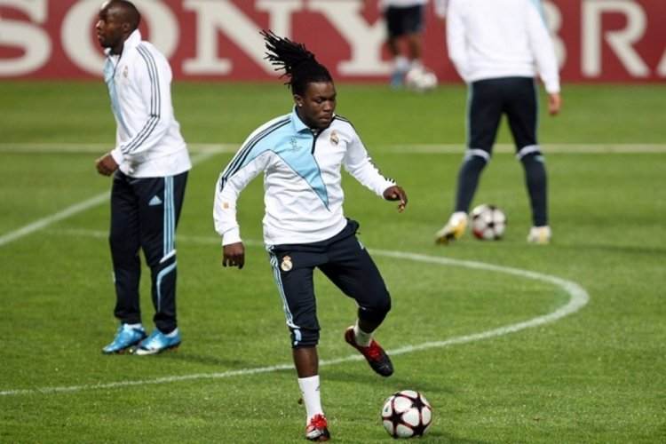 Royston Drenthe'den futbola veda
