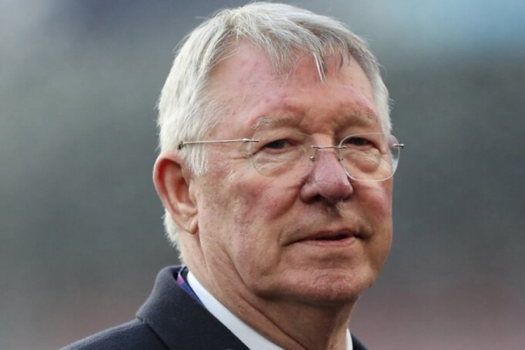 Alex Ferguson Manchester United'a geri d&ouml;n&uuml;yor