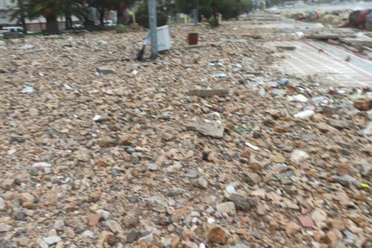 Gemlik'te yaşanan felaketin tahribatı g&uuml;n ağarınca ortaya &ccedil;ıktı&nbsp;