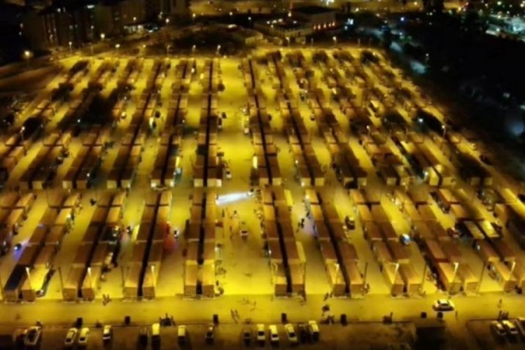 Hatay Valisi Masatlı: 187 bin 216 vatandaşımız konteynerde yaşamaktadır