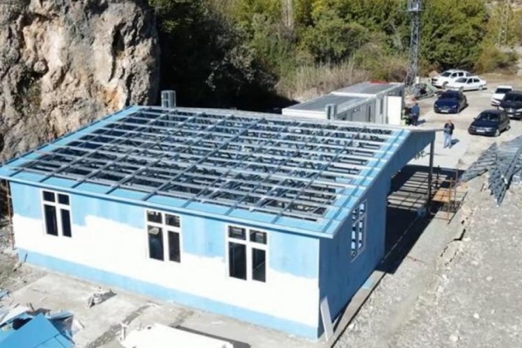 Bakan &Ouml;zhaseki: K&ouml;ylerimizin yapımı i&ccedil;in ilk kazmayı vurduk
