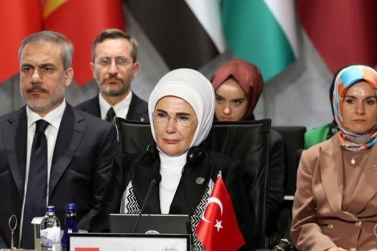 Emine Erdoğan: Her &ccedil;ocuk i&ccedil;in yaşamaya değer bir d&uuml;nya bırakmak dileğiyle