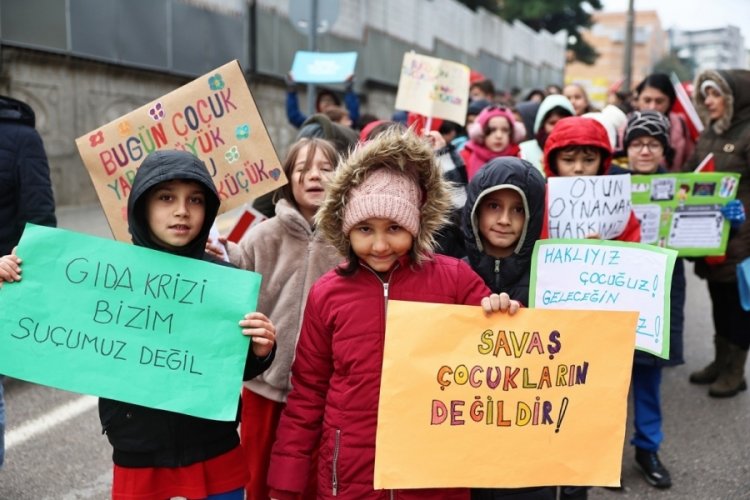 Bursa Nil&uuml;fer'de s&ouml;z &ccedil;ocukların