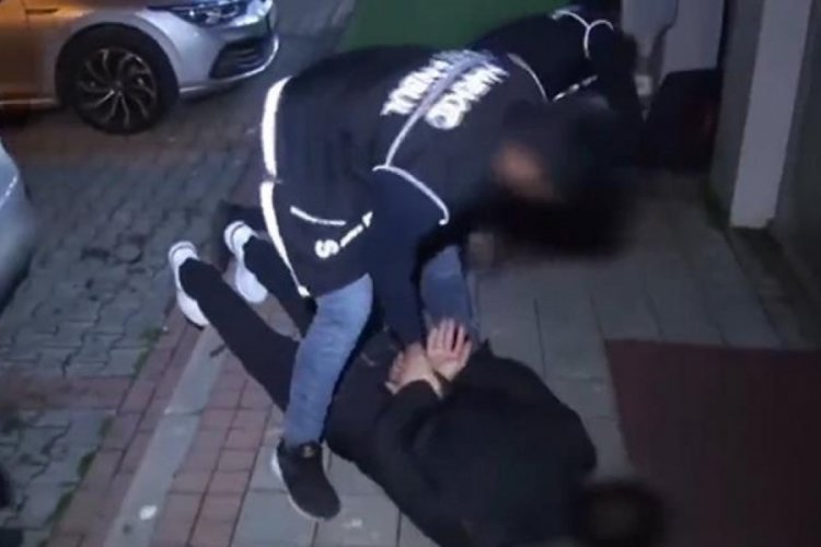 Bakan Yerlikaya duyurdu: 7 ilde uyuşturucu operasyonu! 13 ş&uuml;pheli yakalandı