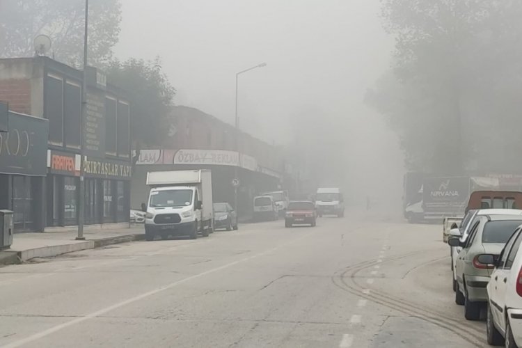 Bursa'da sabah saatlerinde sis etkili oldu