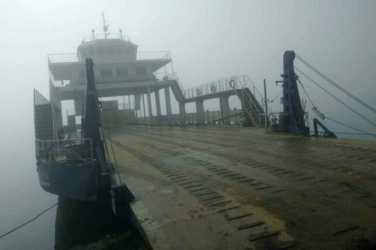 Tunceli-Elazığ arasında ger&ccedil;ekleştirilen Feribot seferlerine fırtına engeli