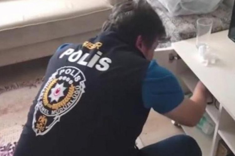 İstanbul'da operasyon! Kredi kartı bilgilerini b&ouml;yle ele ge&ccedil;irdiler