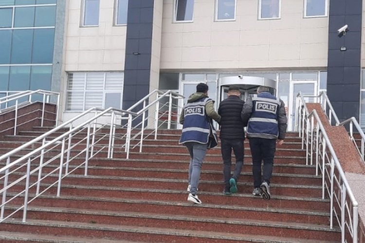 Kars'ta haklarında arama kararı bulunan 5 kişi yakalandı