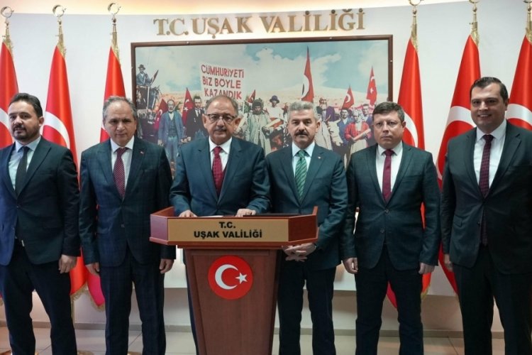 Mehmet &Ouml;zhaseki: Depremzedeler i&ccedil;in yapılan 200 bin konut yakında bitecek