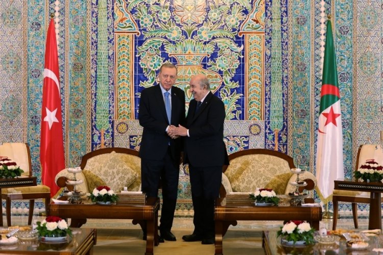Erdoğan, Cezayirli mevkidaşı Tebbun ile g&ouml;r&uuml;şt&uuml;