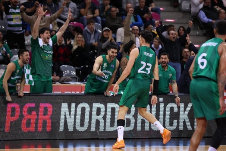 Bursaspor İnfo Yatırım, şampiyonu dize getirdi!